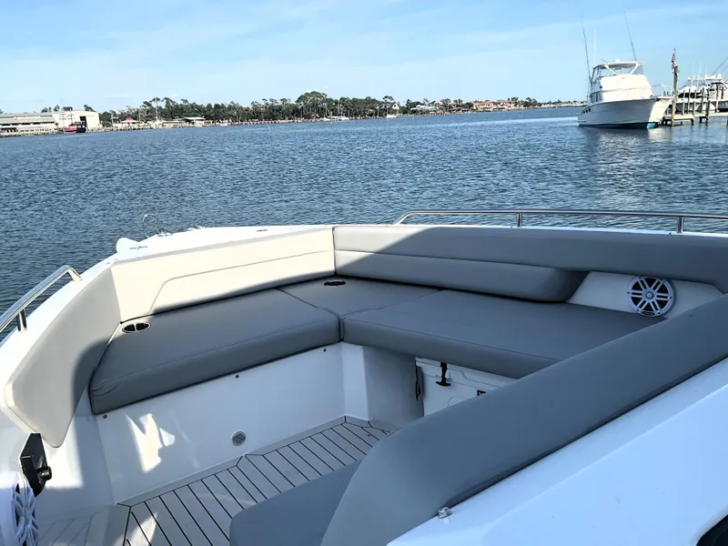 Slide: The Image of Cruisers 38 VTR 2026 - 17