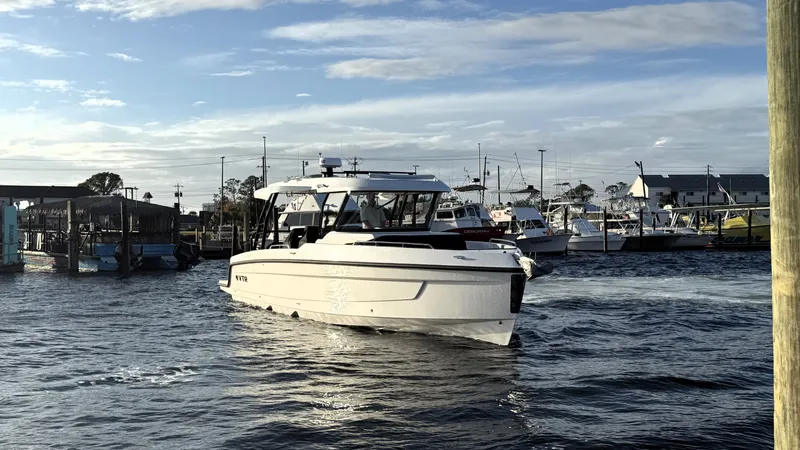 Slide: The Image of Cruisers 38 VTR 2026 - 5