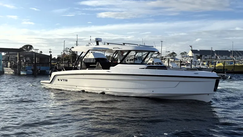 Slide: The Image of Cruisers 38 VTR 2026 - 8