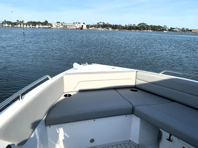 Slide: The Image of Cruisers Yachts 38 VTR 2026 - 13