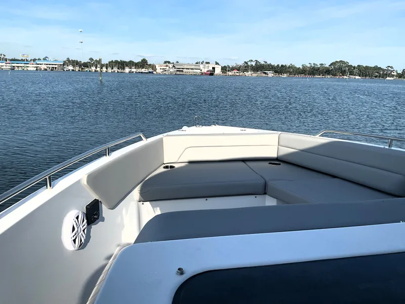 Slide: The Image of Cruisers Yachts 38 VTR 2026 - 14