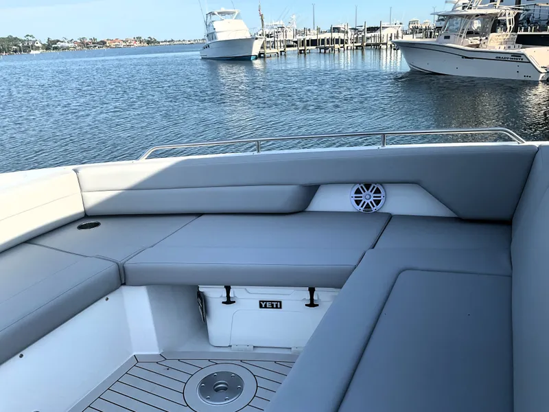 Slide: The Image of Cruisers Yachts 38 VTR 2026 - 18