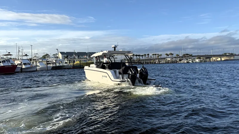 Slide: The Image of Cruisers Yachts 38 VTR 2026 - 2