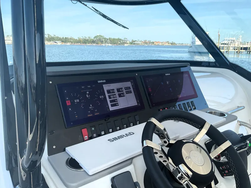 Slide: The Image of Cruisers Yachts 38 VTR 2026 - 35