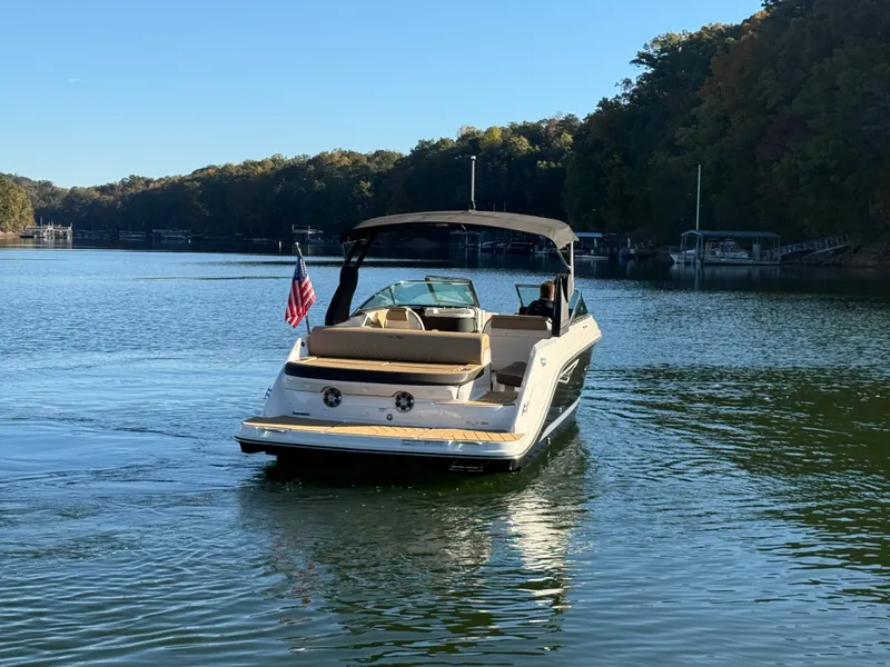 Slide: The Image of Sea Ray 280 SLX 2023 - 12