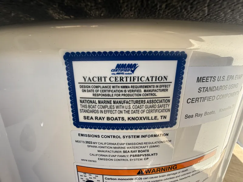 Slide: The Image of Sea Ray 280 SLX 2023 - 46