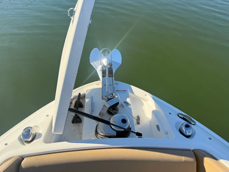 Slide: The Image of Sea Ray 280 SLX 2023 - 55