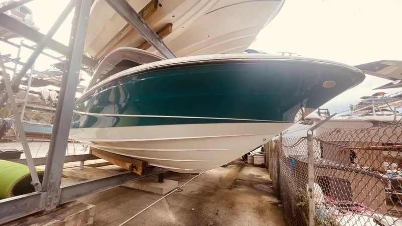 Slide: The Image of Sea Ray 310 SLX OUTBOARD 2021 - 8