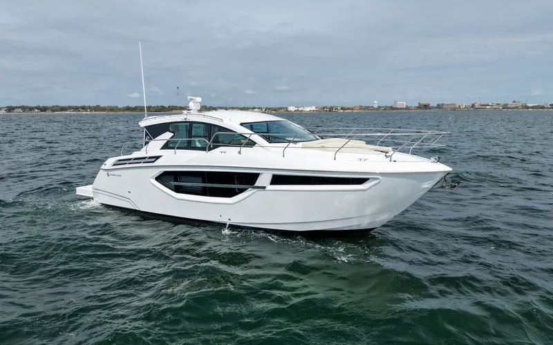 Slide: The Image of Cruisers 42 Cantius 2026 - 16