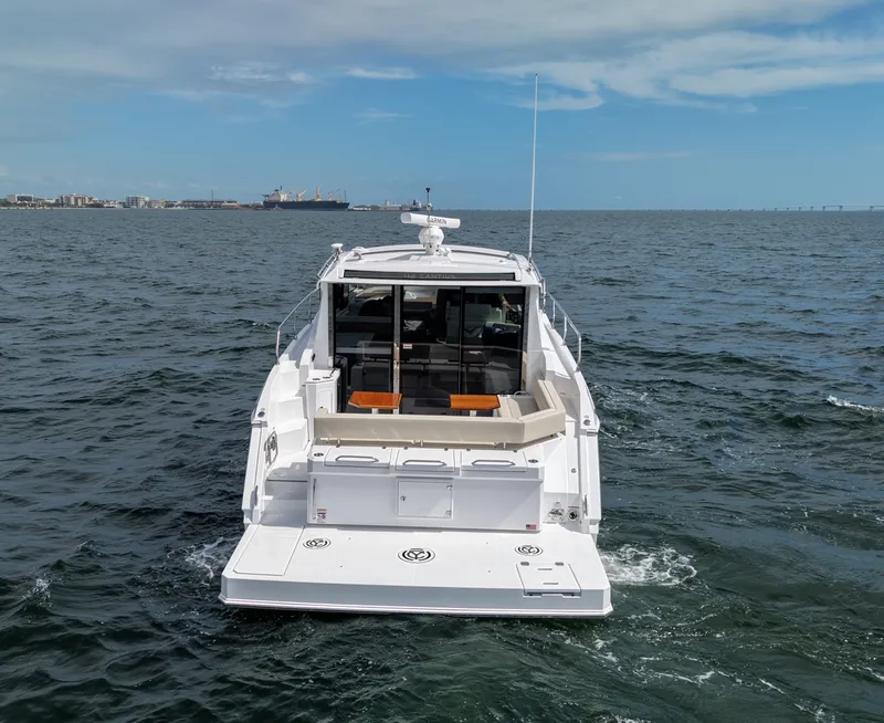 Slide: The Image of Cruisers 42 Cantius 2026 - 25