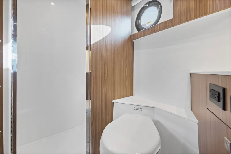 Slide: The Image of Cruisers 42 Cantius 2026 - 26