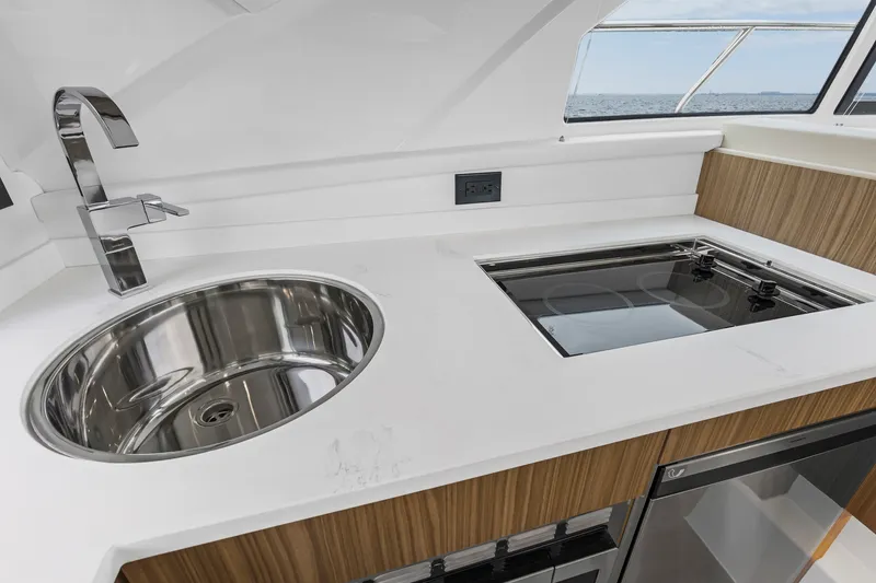 Slide: The Image of Cruisers 42 Cantius 2026 - 37