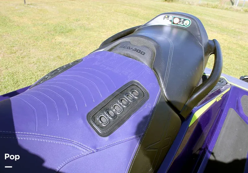 Slide: The Image of Sea-Doo RXP-X 300 2021 - 13431373