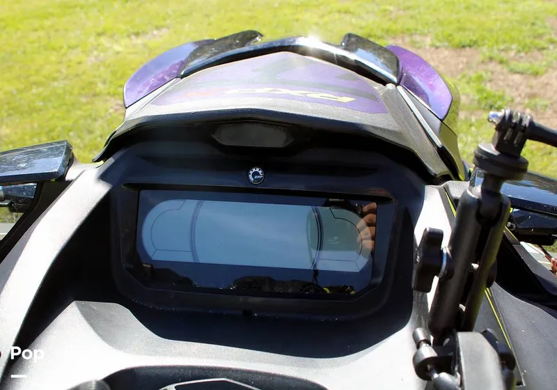 Slide: The Image of Sea-Doo RXP-X 300 2021 - 13431380