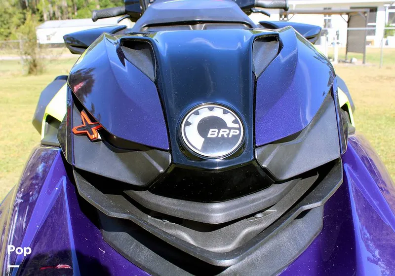 Slide: The Image of Sea-Doo RXP-X 300 2021 - 13431381