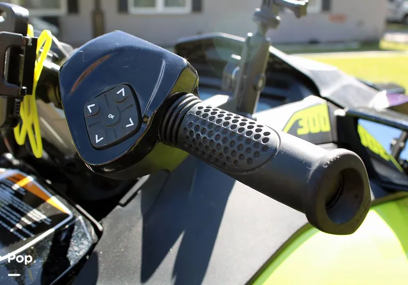 Slide: The Image of Sea-Doo RXP-X 300 2021 - 13431377