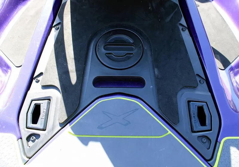 Slide: The Image of Sea-Doo RXP-X 300 2021 - 13431371