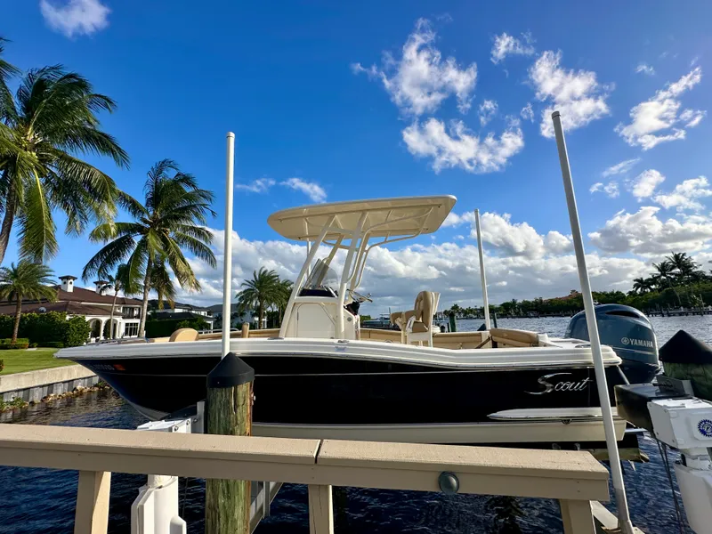 Slide: The Image of Scout 215 XSF 2020 - 20