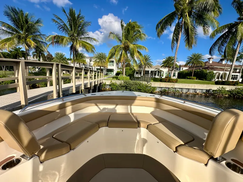 Slide: The Image of Scout 215 XSF 2020 - 7