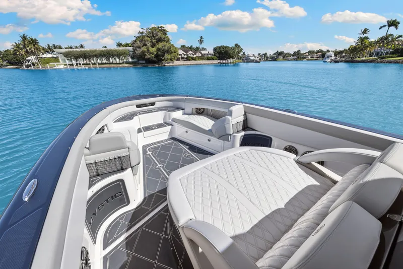 Slide: The Image of Mystic Powerboats M3800 2024 - 21