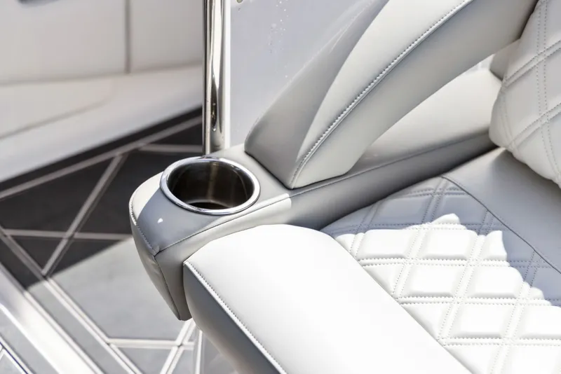 Slide: The Image of Mystic Powerboats M3800 2024 - 57