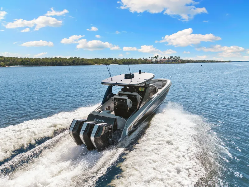 Slide: The Image of Mystic Powerboats M3800 2024 - 6