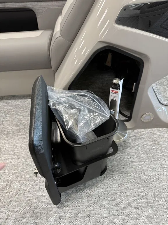 Slide: The Image of Premier 230 Sunsation Angler 2PT 2026 - 10