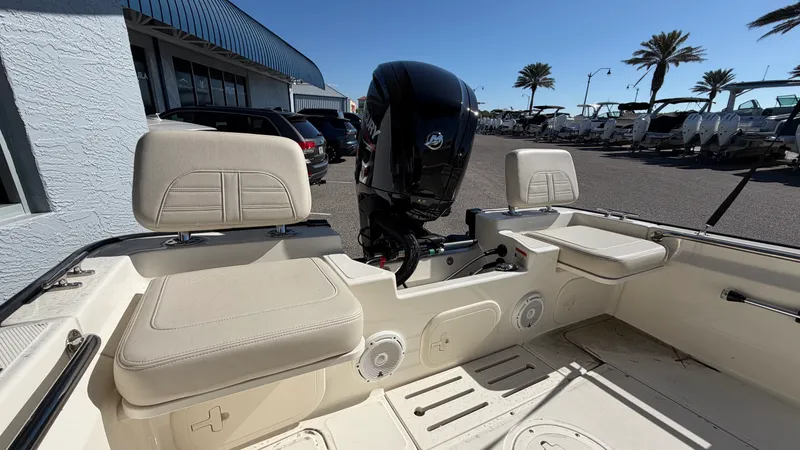 Slide: The Image of Boston Whaler 170 Montauk 2025 - 2