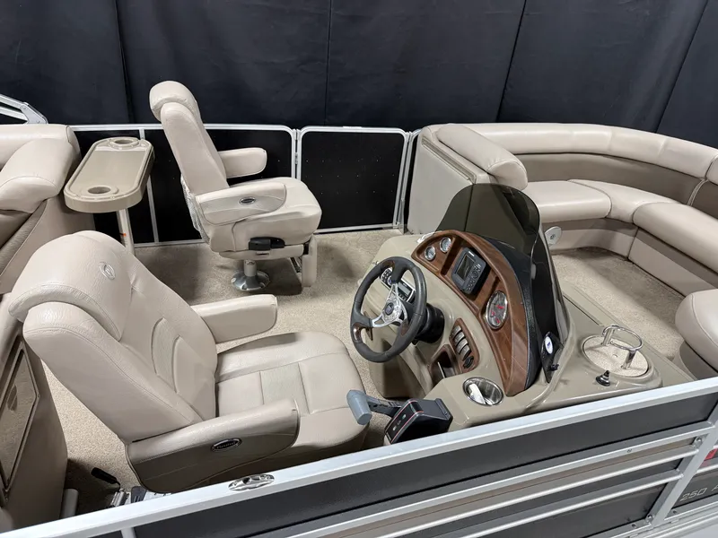 Slide: The Image of Premier 250 ALANTE 2013 - 14