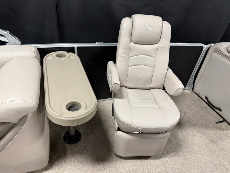 Slide: The Image of Premier 250 ALANTE 2013 - 41