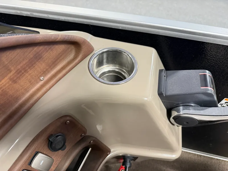 Slide: The Image of Premier 250 ALANTE 2013 - 64