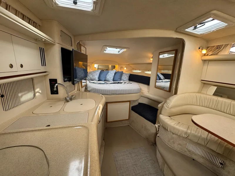 Slide: The Image of Sea Ray 340 Sundancer 2000 - 12