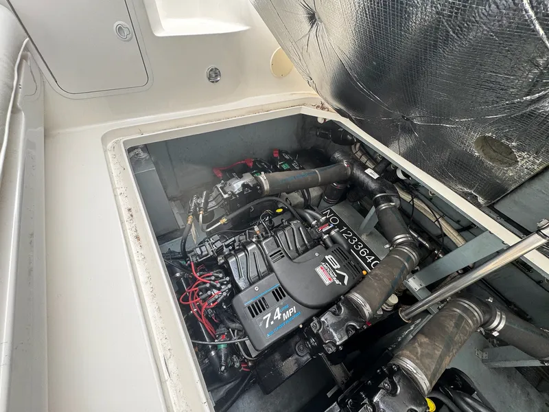 Slide: The Image of Sea Ray 340 Sundancer 2000 - 32