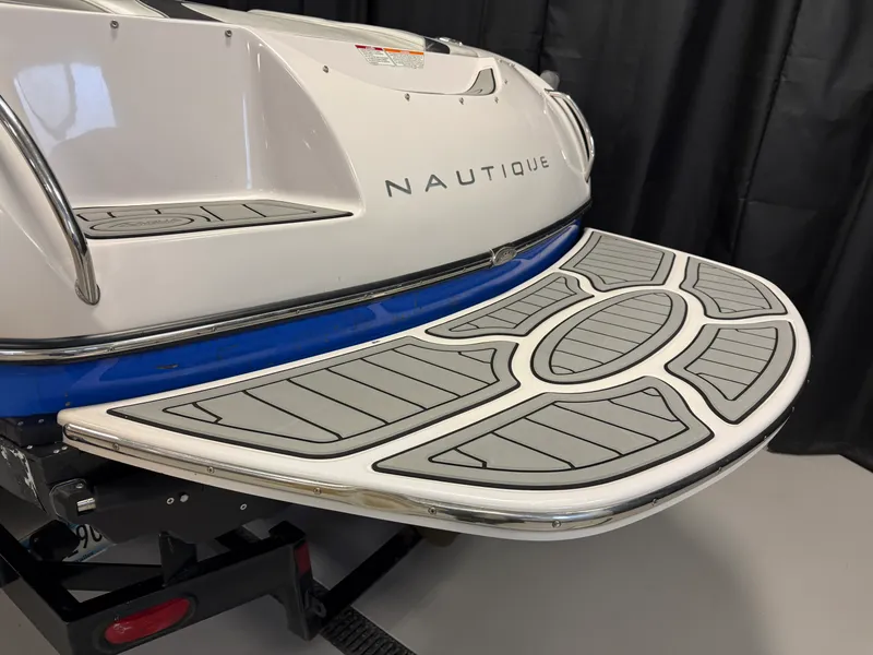 Slide: The Image of Nautique SUPER AIR 226 LIMITED EDITION 2005 - 12
