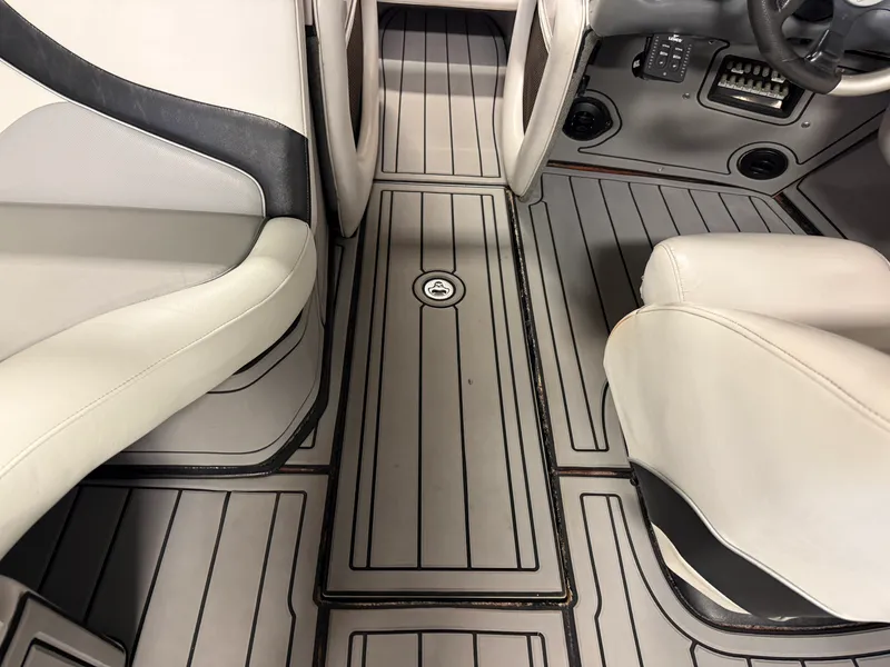 Slide: The Image of Nautique SUPER AIR 226 LIMITED EDITION 2005 - 35