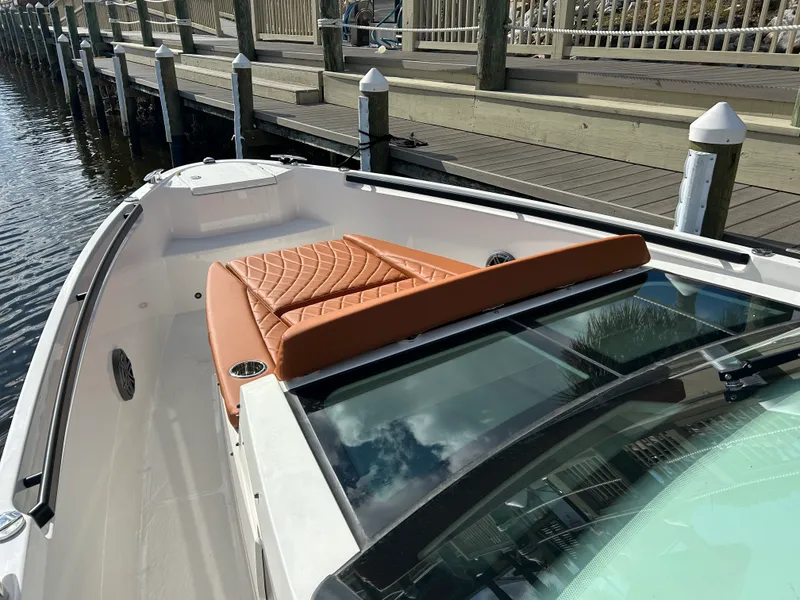 Slide: The Image of Saxdor 320 GTO 2026 - 18