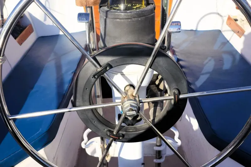 Slide: The Image of Catalina 30 MkII 1987 - 19