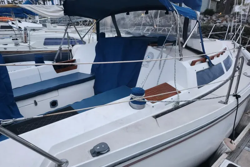 Slide: The Image of Catalina 30 MkII 1987 - 2