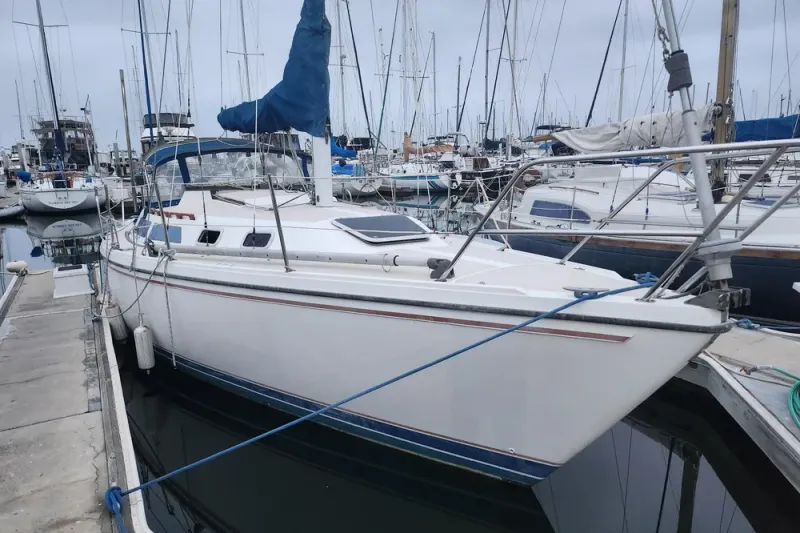 Slide: The Image of Catalina 30 MkII 1987 - 1