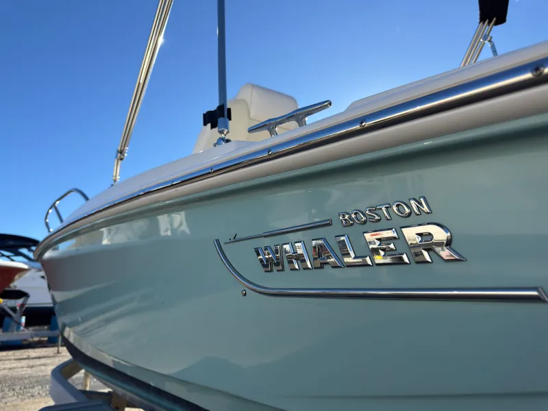 Slide: The Image of Boston Whaler 160 SS 2024 - 1