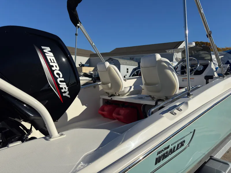 Slide: The Image of Boston Whaler 160 SS 2024 - 4