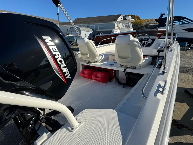 Slide: The Image of Boston Whaler 160 SS 2024 - 9