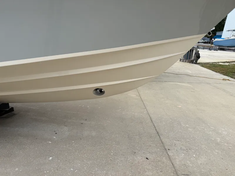 Slide: The Image of Grady-White 330 EXPRESS 2025 - 15