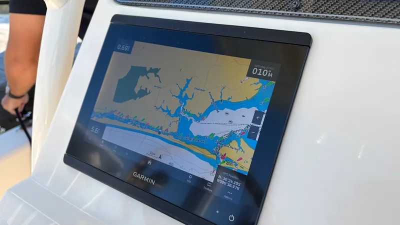 Slide: The Image of Grady-White 251 COASTAL EXPLORER 2022 - 10