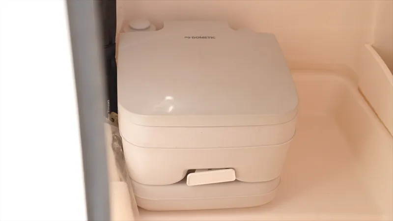 Slide: The Image of Grady-White 251 COASTAL EXPLORER 2022 - 37