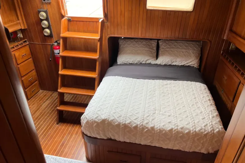 Slide: The Image of DeFever 41 Trawler 1984 - 14