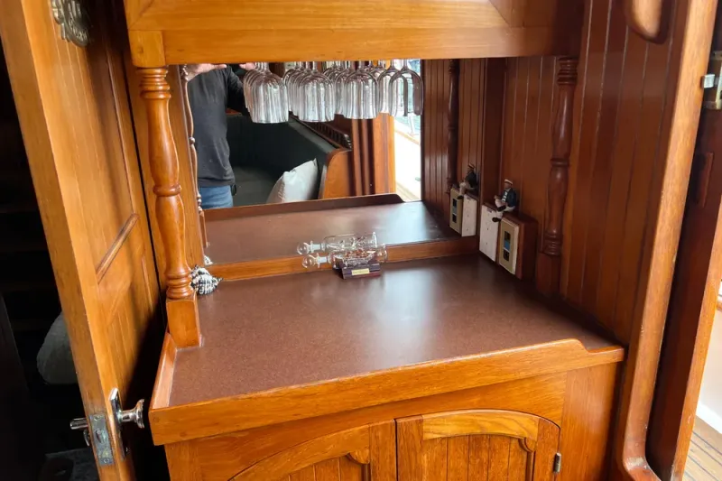 Slide: The Image of DeFever 41 Trawler 1984 - 17