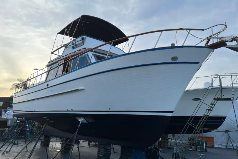 Slide: The Image of DeFever 41 Trawler 1984 - 20