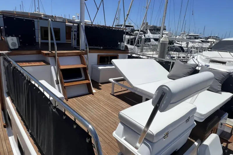 Slide: The Image of DeFever 41 Trawler 1984 - 7