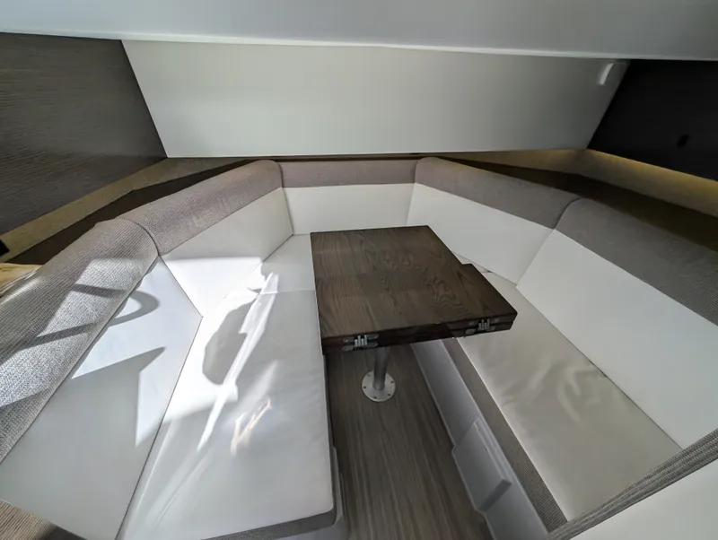 Slide: The Image of Cruisers Yachts 38 GLS 2021 - 52